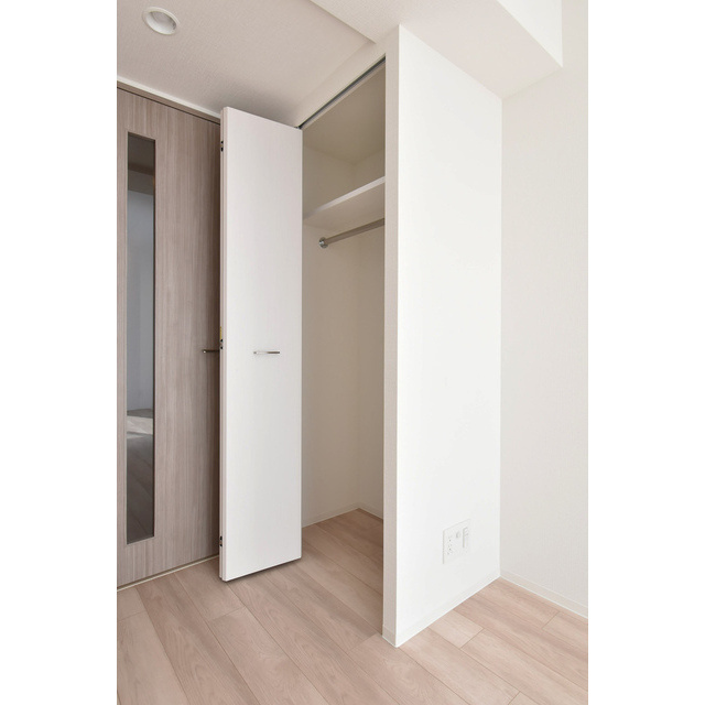 エスリード栄イーストスクエアの収納