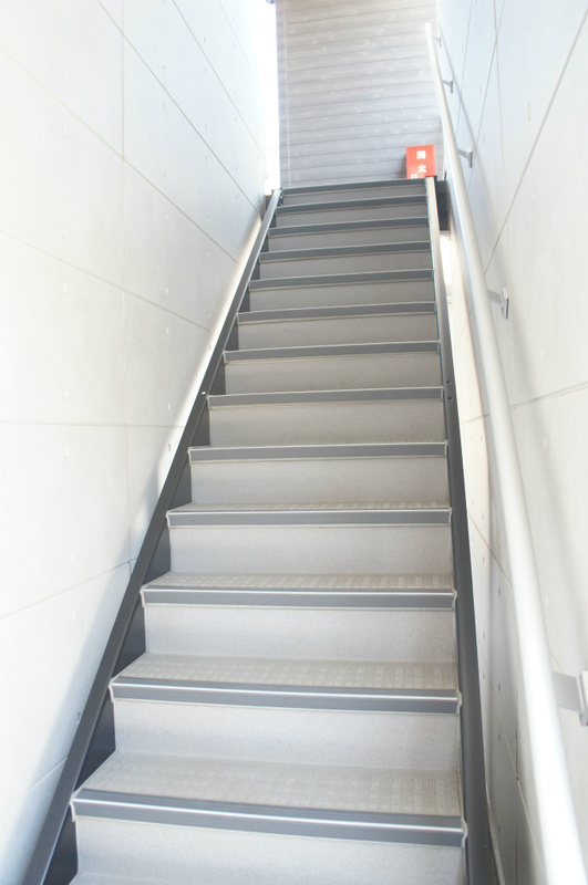 リブリ・エンジュのその他