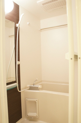 リブリ・エンジュの浴室