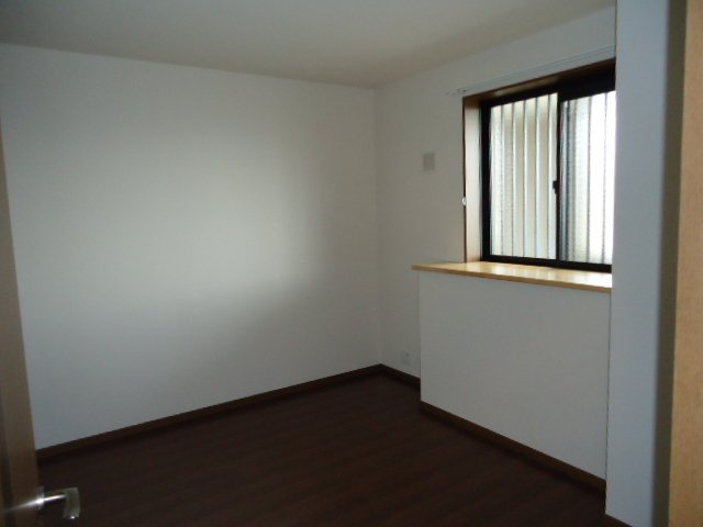 コンフォースＭＩＹＡの内装|洋室