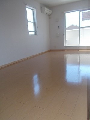 ソレイユ　Ⅱの居間・リビング