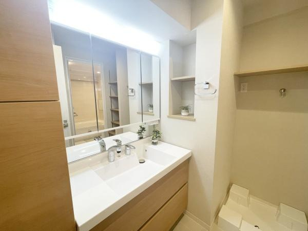 マイキャッスル大森町エクセレントステージの独立洗面台