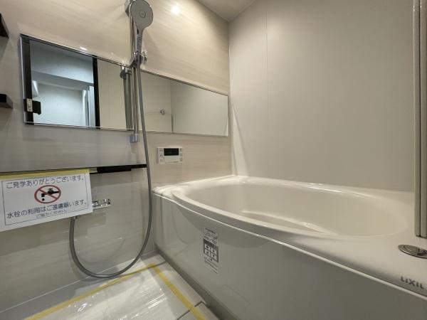 マンション池上の浴室|ゆったりとお過ごしいただけるバスルームです。心と身体の疲れを癒してくれる安らぎの空間♪