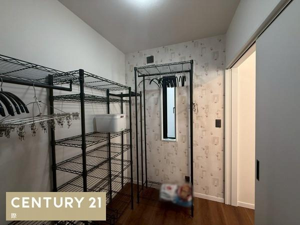 和歌山市次郎丸　中古戸建の独立洗面台