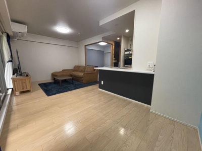 【居間・リビング】 | アベニール和泉中央　中古マンション