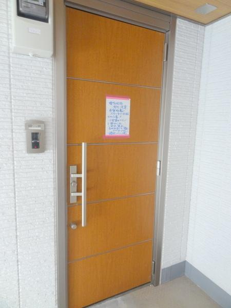 シャーメゾンKOGACHIの玄関|★表玄関です★