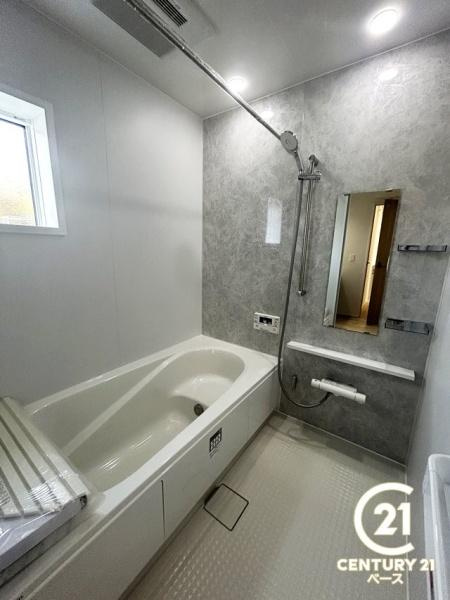 リナージュ宝来町 １号棟 ／新築一戸建の内観：施工例|■日当たりのよい明るい雰囲気の洋室です！■