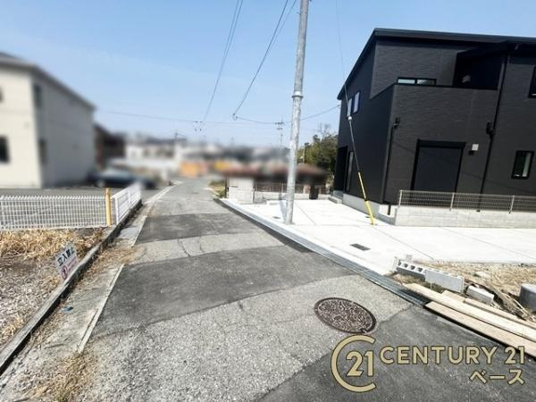 リナージュ宝来町 ２号棟 ／新築一戸建の前面道路含む現地写真|■現地撮影写真■落ち着いた雰囲気の閑静な住宅地内です！
