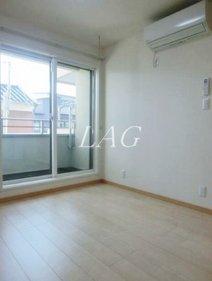 【居間・リビング】 | ヌーヴォープリエール | 洋室のお部屋です。