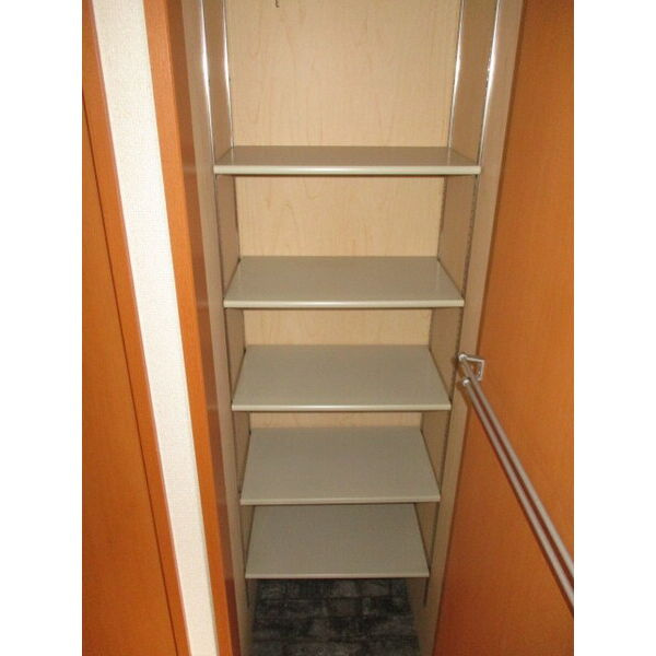 エクセレンスの収納