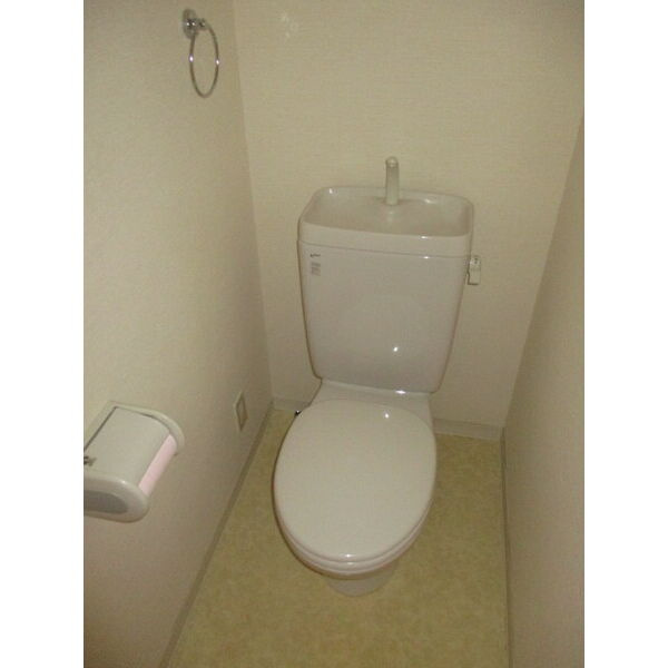 エクセレンスのトイレ