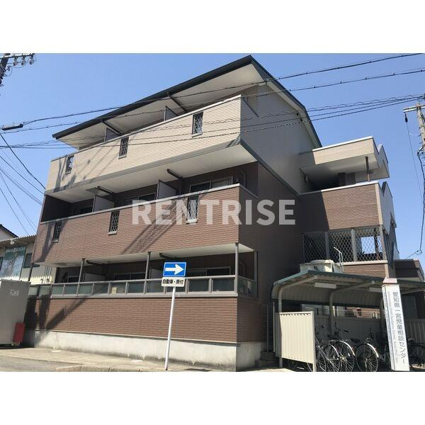 エクセレンスの外観