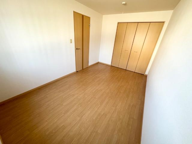 【内装】 | ＡＮＤ　ＯＮＥ　東棟 | 洋室