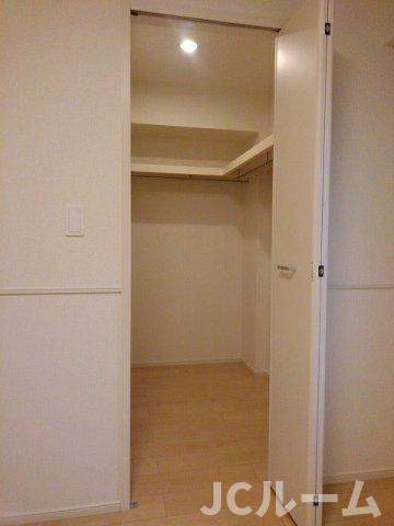 アベニールⅡの収納