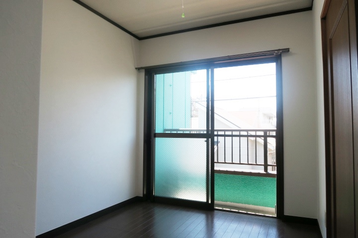 コーポ鈴蘭の寝室