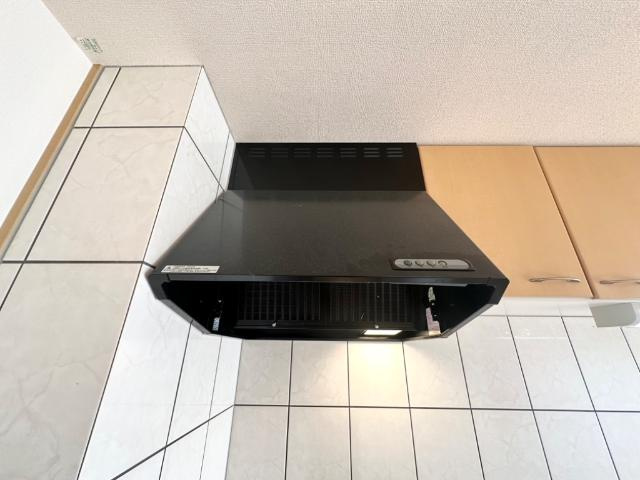 ＡＮＤ　ＯＮＥ　東棟のキッチン|レンジフード