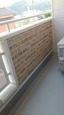 エスト福田口のバルコニー