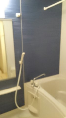 エスト福田口の浴室