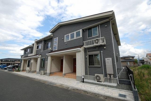 Ｓｈａｒｍ　Ｈａｗｋｓ　Ａの外観