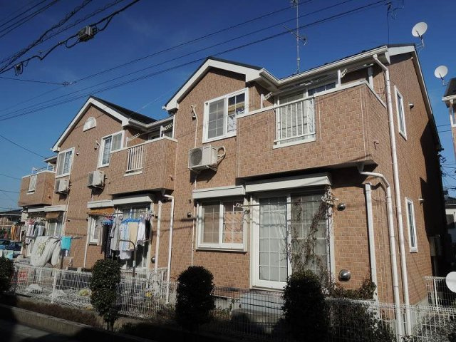 スプリング　ワットＢ棟の外観