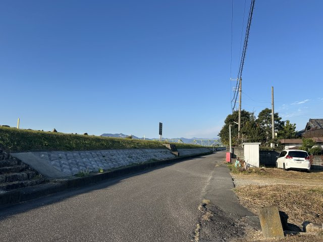 阿南市那賀川町中島土地の前面道路含む現地写真