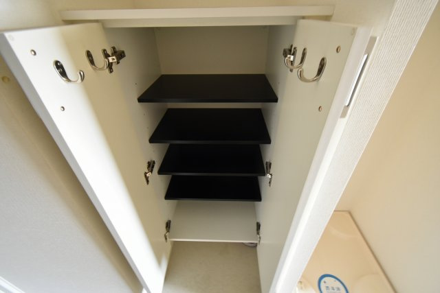 セレニテ西宮本町の収納