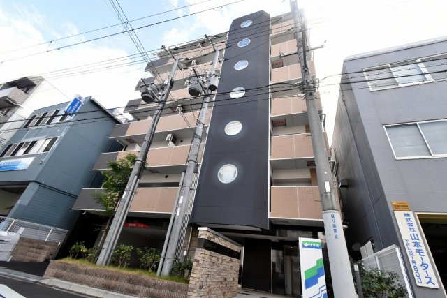 セレニテ西宮本町の外観