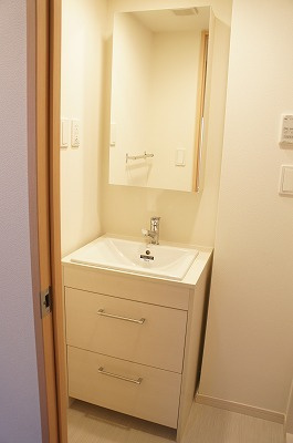 リブリ・Sky Charmの洗面所|独立洗面台