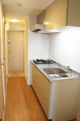 リブリ・Sky Charmのキッチン|コンパクトなキッチンで掃除もラクラク