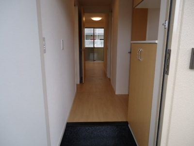 【玄関】 | ライツ南曽根 | 玄関