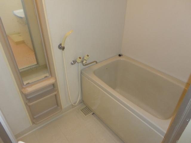 三郷駅前マンションの内装