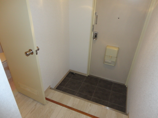 三郷駅前マンションの内装