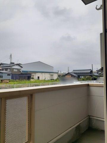 グロ－イング・アップⅠのバルコニー