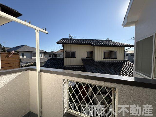 茅ヶ崎市東海岸北5丁目　中古戸建のバルコニー|バルコニーがあります