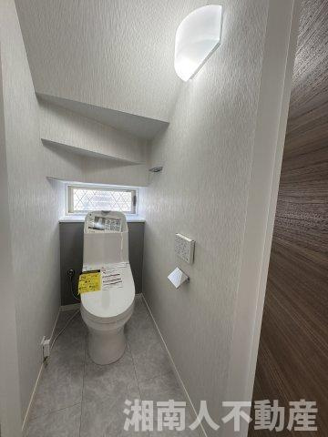 茅ヶ崎市東海岸北5丁目　中古戸建のトイレ|ゆったりとした空間のトイレです