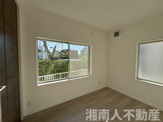 茅ヶ崎市東海岸北5丁目　中古戸建の洋室|広々とした洋室です