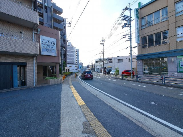 アルファパレス