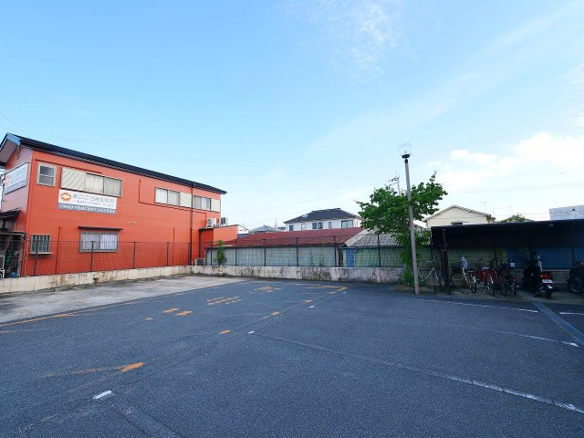 アルファパレス