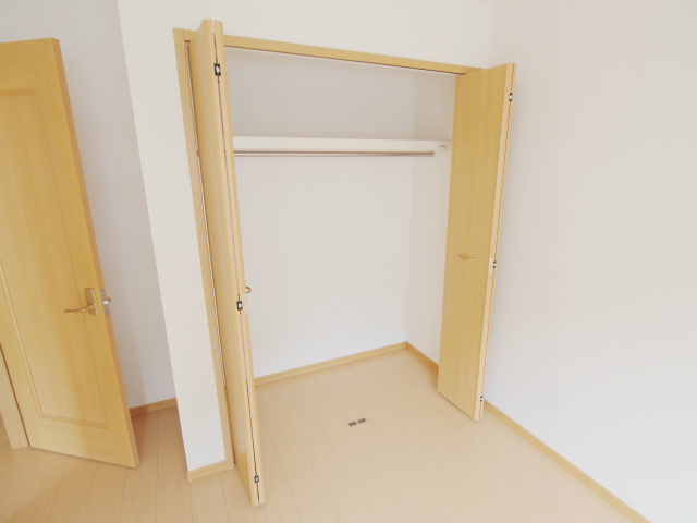 リバーサイドハーモニー　Bの収納