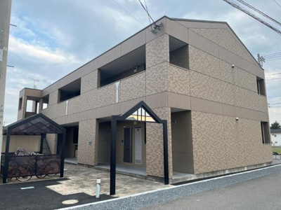 【エントランス】 | グランスリー | 外観写真（昼）