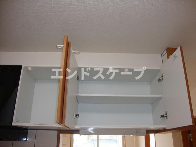 パラモアの収納|キッチン収納
高崎、前橋のお部屋探しはエンドスケープまで！お客様の理想お聞かせ下さい♪