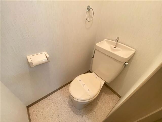 鎌倉ハイツのトイレ