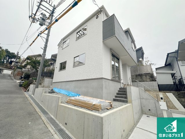 豊中市東豊中町　第1期　新築一戸建ての外観|安心の10年保証！外観を美しく保ち、雨水で汚れを落とします！気になることがありましたら、お気軽にお問い合わせください！