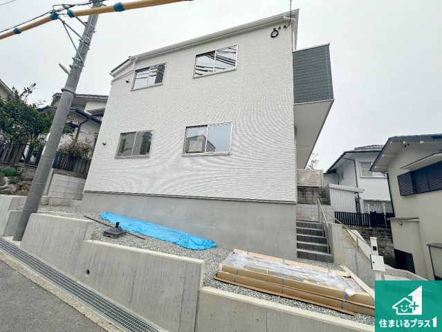豊中市東豊中町　第1期　新築一戸建ての外観|お客様に長く安心して住んでいだだける事にこだわった家づくり！住んでからのアフターサービスにもしっかりと取り組んでいます！