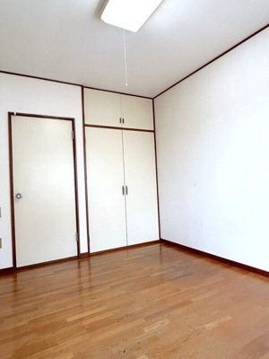 【居間・リビング】 | 富士見ハイツ | ゆったりとしたリビングです