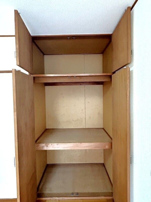 【収納】 | 富士見ハイツ | 便利な収納スペースです