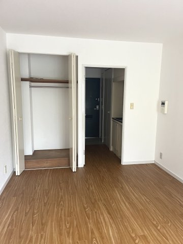 DETOM-1東山レディース