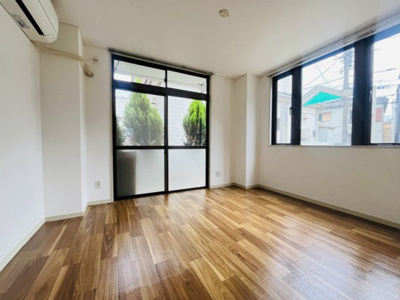 【居間・リビング】 | ヴィラ綾瀬