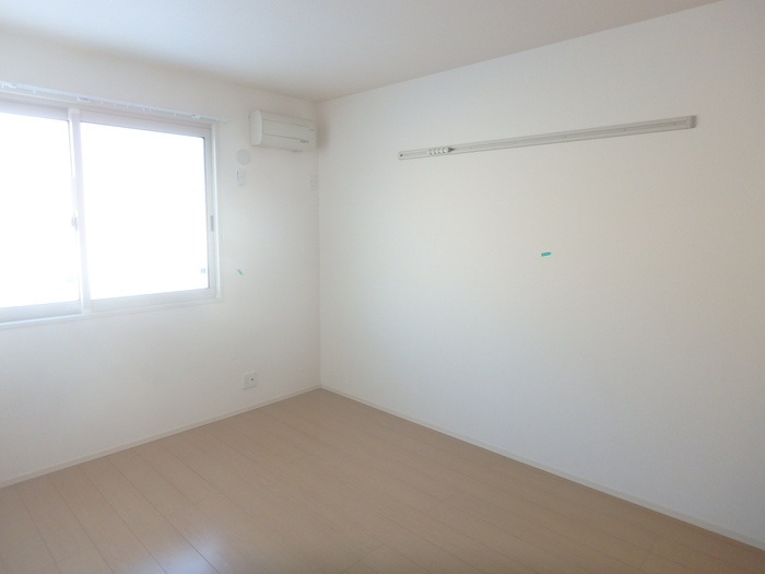 グランディフローラの洋室