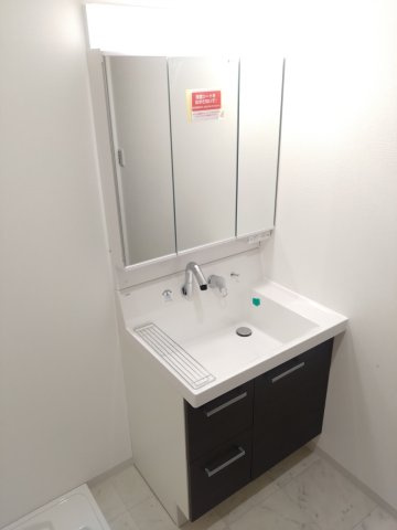 船橋市金杉八丁目戸建の洗面所